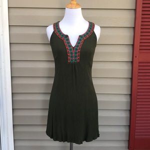 As U Wish women’s olive green sleeveless dress $5/25